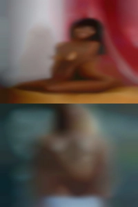 Swingers girls the nude Holts Summit.